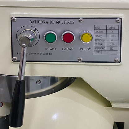 Batidora Industrial 60 Lts Trifásica
